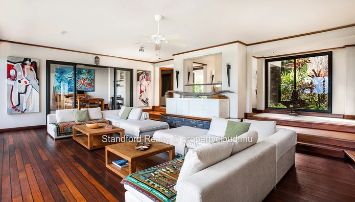 Luxury 5-Bedroom Villa, East Coast, Anahita