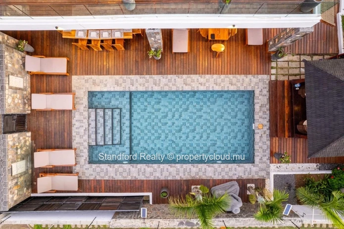 Luxury Modern Villa for Sale – 4 Bedrooms, Grand Baie, North
