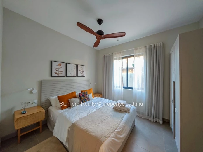 Beachfront Apartment for Rent - 3 Bedrooms, Tamarin, West