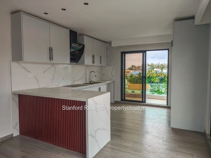 Penthouse for Sale – 3 Bedrooms, Flic en Flac, West