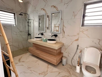 4 Bedroom Villa