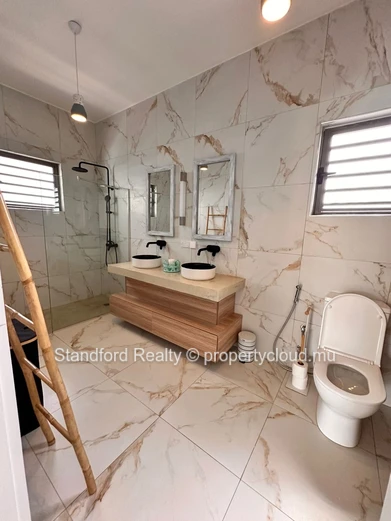 4-Bedroom Villa for Rent in Royal Park, Balaclava