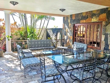 4 Bedroom Villa