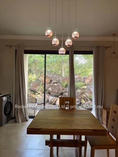 Your Ultimate Retreat: Luxurious Nature-Themed Villa Awaits!