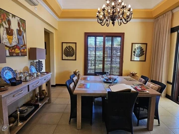 4 Bedroom Villa