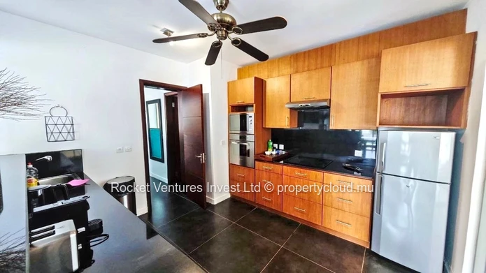 3-Bedroom Beachfront Villa for Rent, Pointe aux Canonniers – North