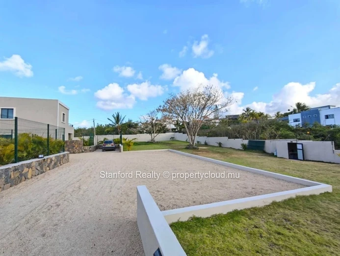 Brand-New Villa for Rent – 3 Bedrooms, Private Pool, North Mauritius