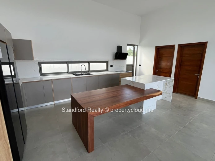 Villa for Sale – 3 Bedrooms, Pereybere, Les Flamants 2, North