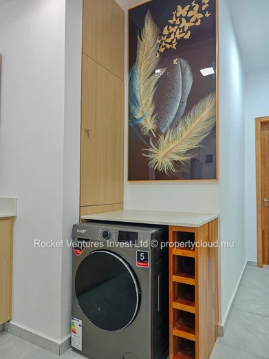 NEW 3-Bedroom Penthouse For rent Flic en Flac