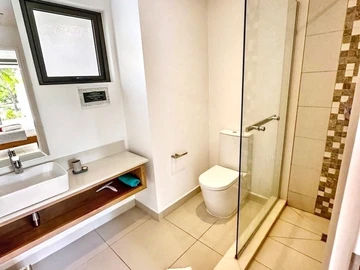 4 Bedroom Townhouse, Duplex