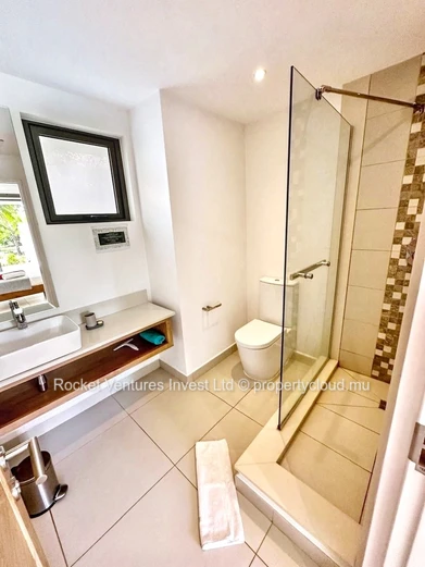 Duplex beachfront 4 bedrooms in Grand Gaube