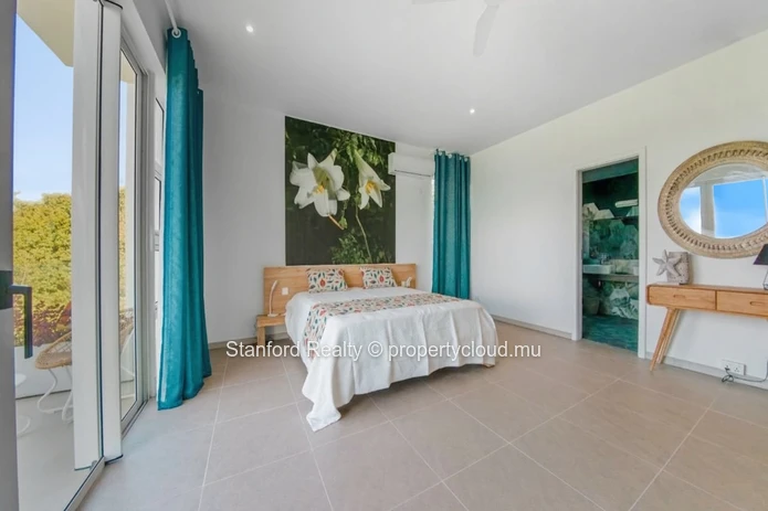 Penthouse for Rent - 3 Bedrooms, Trou d’Eau Douce, East