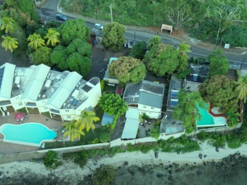 10 Bedroom Villa