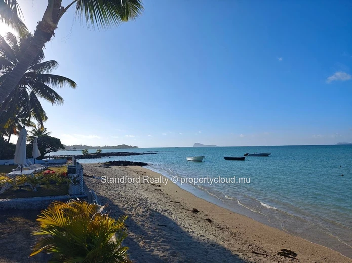 Beachfront 3-Bedroom Apartment for Rent – Grand Gaube, North