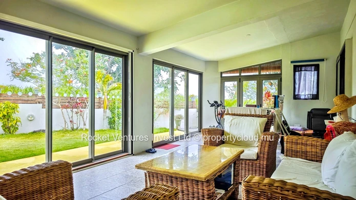 SALE - Prestigious 3-Bedroom Villa with Pool in Mont Piton Estate