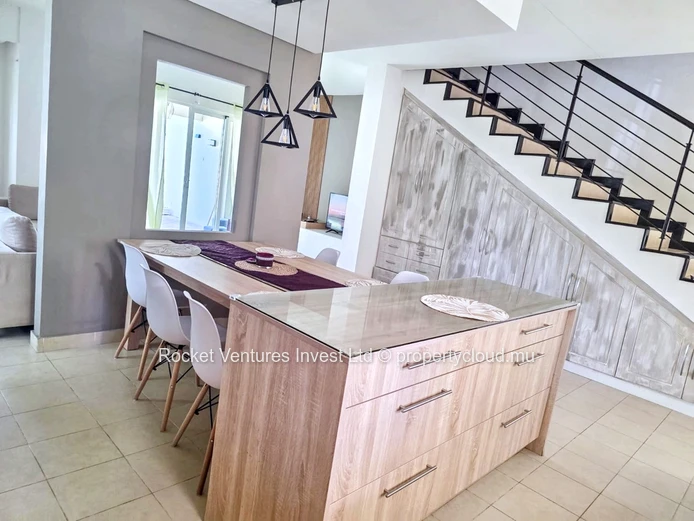 For Sale – Spacious Duplex Apartment in Grand Baie – MUR 12M