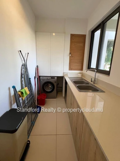 Duplex for Rent – 3 Bedrooms, Grand Gaube, North