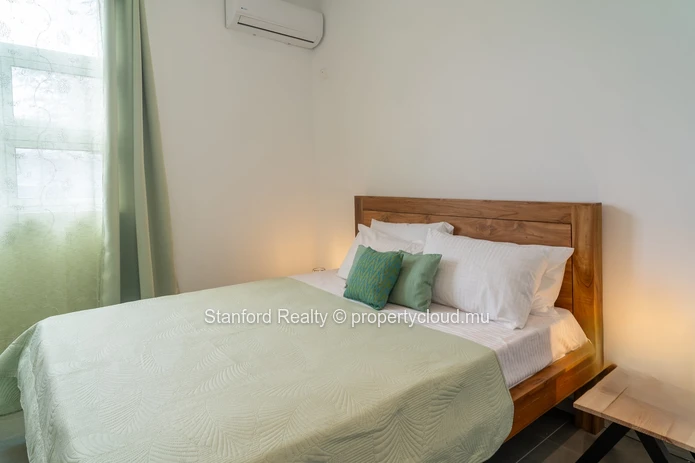 Beachfront Apartment for Rent – 2 Bedrooms, Trou d’Eau Douce, East