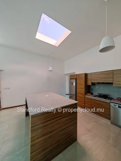 Brand-New 3-Bedroom Villa for Sale – Royal Park, Balaclava, North