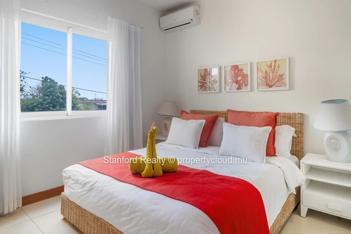Beach Access Apartment for Rent - 3 Bedrooms, Cap Malheureux, North