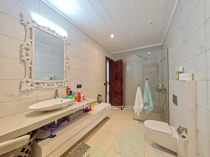 Luxury Villa for Rent - 3 Bedrooms, Tamarin