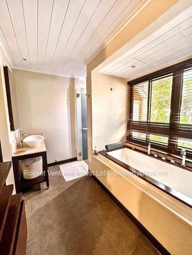 For Rent – 2-Bedroom Apartment in Grand Baie