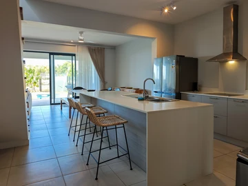 4 Bedroom Townhouse, Duplex