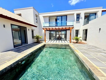 4 Bedroom Villa