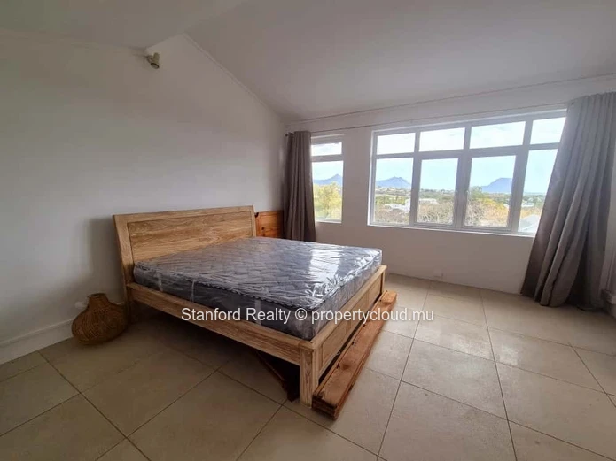 Villa for Rent – 4 Ensuite Bedrooms, Tamarin, West