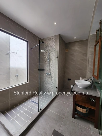 Luxury 4-Bedroom Villa, North, Grand Baie