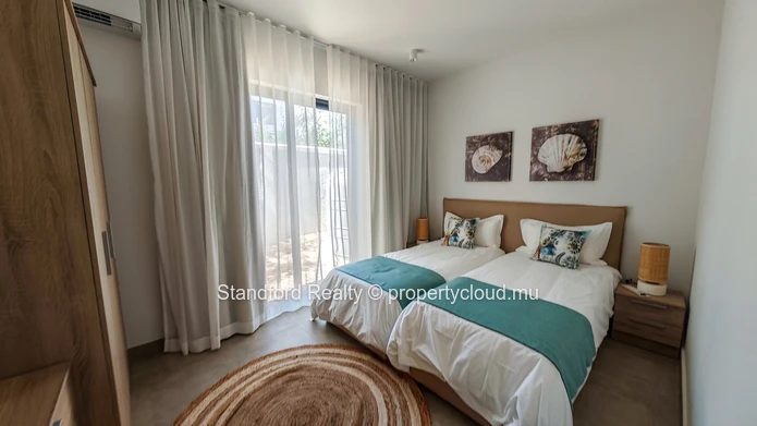 Modern 3-Bedroom Apartment with Jacuzzi & Terrace – Tamarin, West