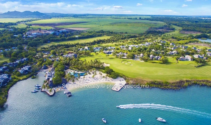 Land for Sale – Anahita Beau Champ, East