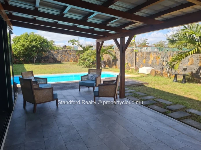 For Rent – 3-Bedroom Villa in Balaclava | Rs 120,000 / month (negotiable)