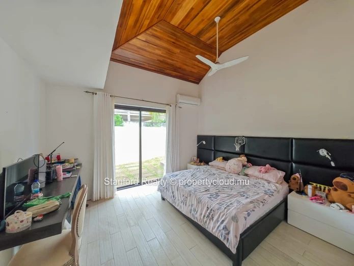 Luxury Villa for Rent - 3 Bedrooms, Tamarin
