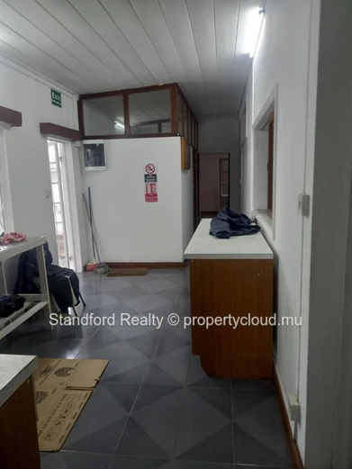Large House for Commercial Use – Belle Rose