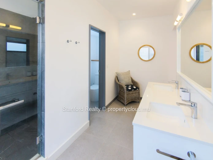 Villa for Rent - 4 En-Suite Bedrooms, Sea View Villa, St Antoine, North Coast