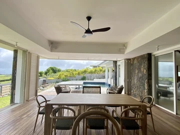4 Bedroom Villa