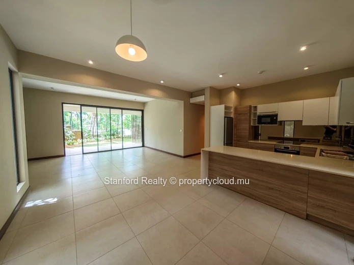Apartment for Rent – 2 Bedrooms, Grand Baie (North)