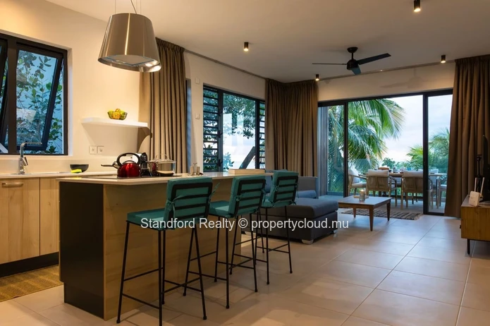 Stunning 3-Bedroom Coastal Apartment for Rent – North Mauritius