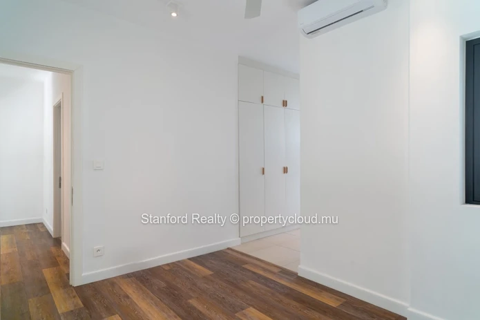 Modern Residence Grand Baie – 3-Bedroom Apartment for Sale