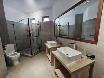 3 Bedroom Townhouse, Duplex