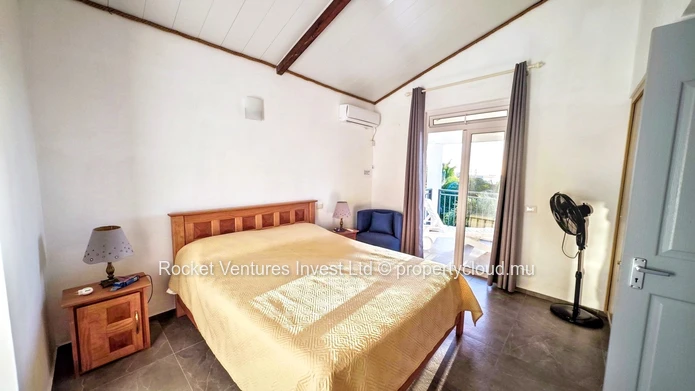 1-Bedroom Apartment with Stunning Sea View, South-West, La Gaulette