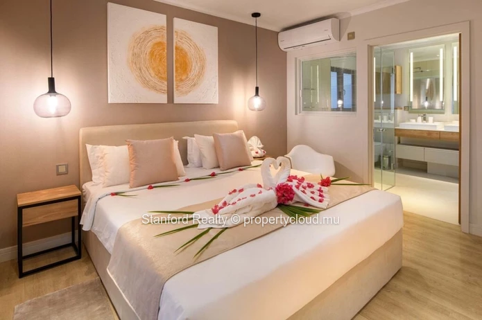 Modern Villa for Sale - 2 Bedrooms, Cap Malheureux, North