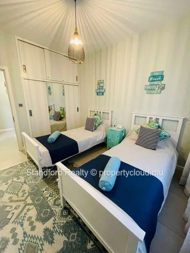 Modern 2-Bedroom Apartment with Private Terrace – Pereybere, North