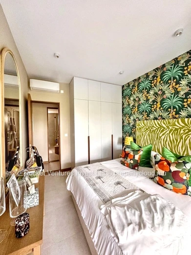 For Sale: 2-Bedroom Apartment/Penthouse – Le Savoy, Pointe aux Canonniers