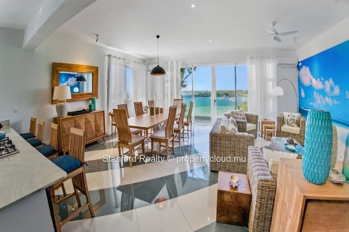 Penthouse for Rent - 3 Bedrooms, Trou d’Eau Douce, East