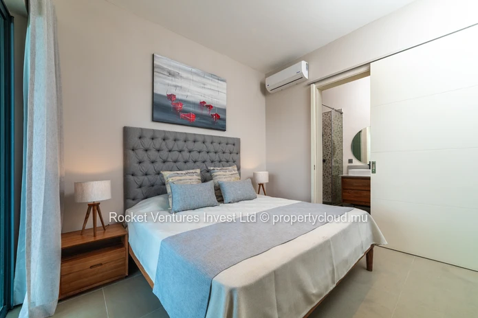 Rent 2 bedroom apartment near the beach and supermarket!  Pereybere. North