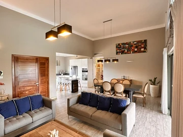 4 Bedroom Villa