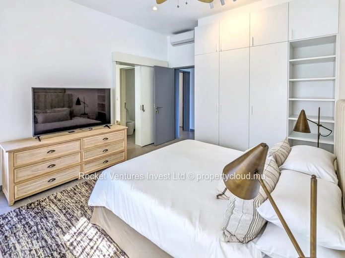 Sea View 4-Bedroom Apartment - St Antoine Private Residence, North Coast