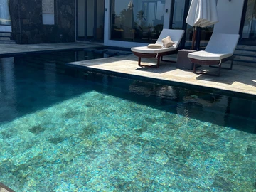 5 Bedroom Villa
